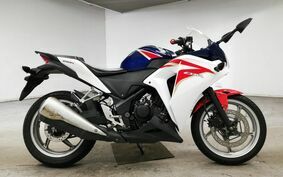 HONDA CBR250R MC41