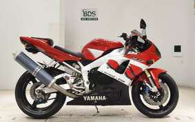 YAMAHA YZF-R1 2000 RN04