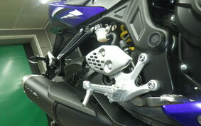 YAMAHA YZF-R25 RG10J