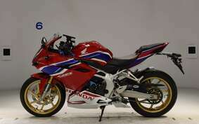 HONDA CBR250RR A MC51