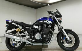 YAMAHA XJR1300 2003 RP03J