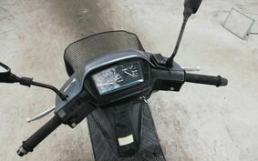 SUZUKI ADDRESS V100 CE11A