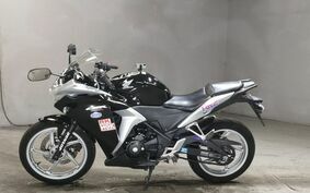 HONDA CBR250R MC41