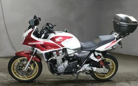 HONDA CB1300SB SUPER BOLDOR 2006 SC54