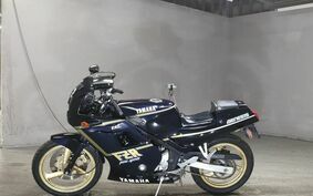 YAMAHA FZR250 2KR