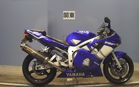 YAMAHA YZF-R6 2000 RJ03