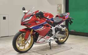 HONDA CBR250RR A MC51