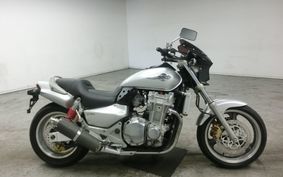 HONDA X4 LD 2002 SC38