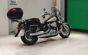 HONDA SHADOW 750 Gen. 3 ABS 2010 RC56