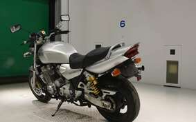 YAMAHA XJR1300 1998 RP01J