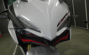 HONDA CBR250RR MC51