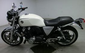 HONDA CB1100 2010 SC65