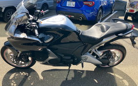 HONDA VFR1200F DCT 2013 SC63