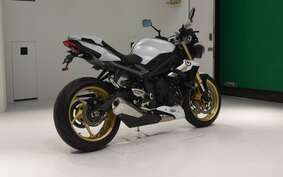 TRIUMPH STREET TRIPLE 85 2013 TL1166