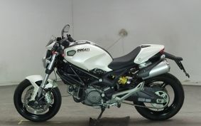 DUCATI MONSTER 696 + 2010 M503A