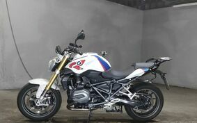 BMW R1200R 2017 0A04