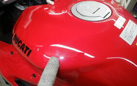 DUCATI STREETFIGHTER V2 2022