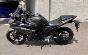 YAMAHA YZF-R25 RG10J