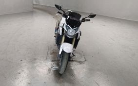 SUZUKI GSR750 GR7NA