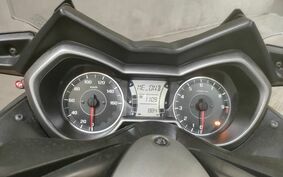 YAMAHA X-MAX300 SH08