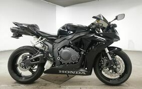 HONDA CBR1000RR 2006 SC57