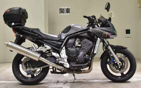 YAMAHA FZS1000 FAZER 2004 RN06