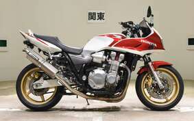 HONDA CB1300SB SUPER BOLDOR A 2005 SC54