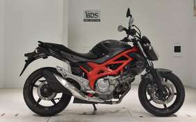 SUZUKI GLADIUS 2014 VK58A