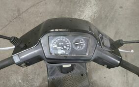 SUZUKI ADDRESS V100 CE13A