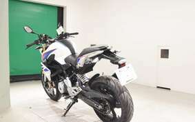 BMW G310R 2017