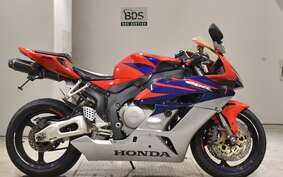 HONDA CBR1000RR 2005