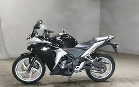 HONDA CBR250R MC41