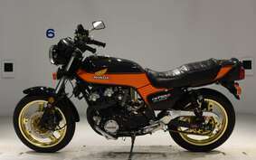 HONDA CB750F 1981 RC04