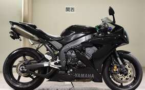 YAMAHA YZF-R1 2004 RN13