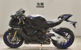 YAMAHA YZF-R1 M 2020 RN65J