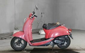 HONDA CREA SCOOPY AF55