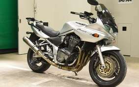 SUZUKI BANDIT 1200 S 2001 GV77A