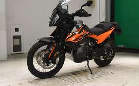 KTM 890 ADVENTURE	 2022 TS640