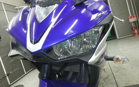 YAMAHA YZF-R25 A RG10J