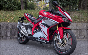 HONDA CBR250RR MC31