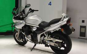 SUZUKI BANDIT 1200 S 2004 GV77A