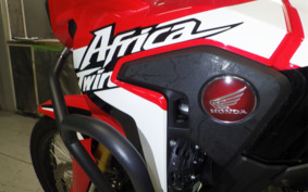 HONDA CRF1000L AFRICA TWIN 2017 SD04