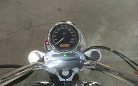 HARLEY XL883L 2010 CR2