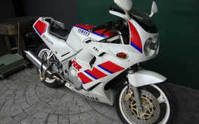 YAMAHA FZR250 2KR