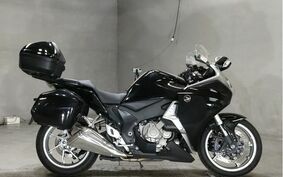 HONDA VFR1200F DCT 2013 SC63