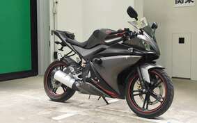 YAMAHA YZF-R125 RE06