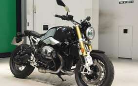 BMW R NINE T 2019 0J01