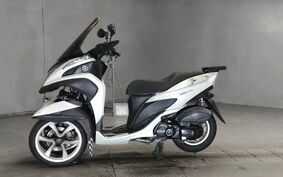 YAMAHA TRICITY 125 SE82J