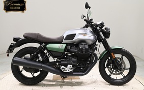 MOTO GUZZI V7 STONE 2021