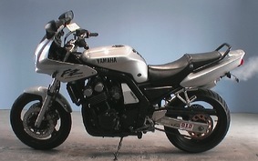 YAMAHA FZ400 1999 4YR